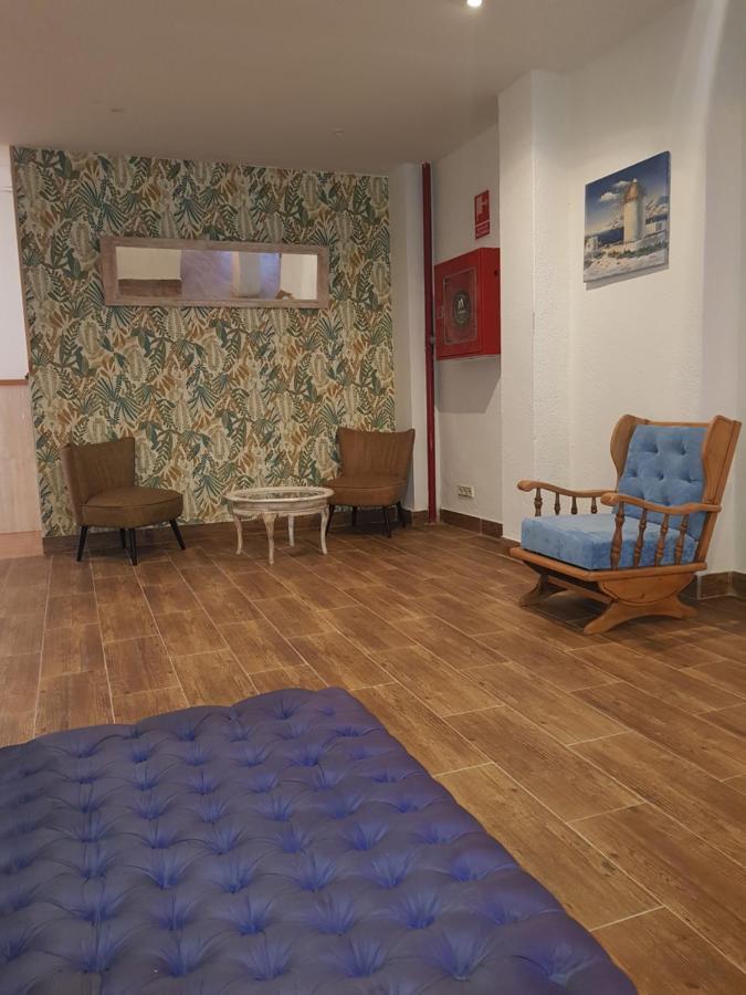 Hostal Mozaik Lloret Lloret de Mar Luaran gambar