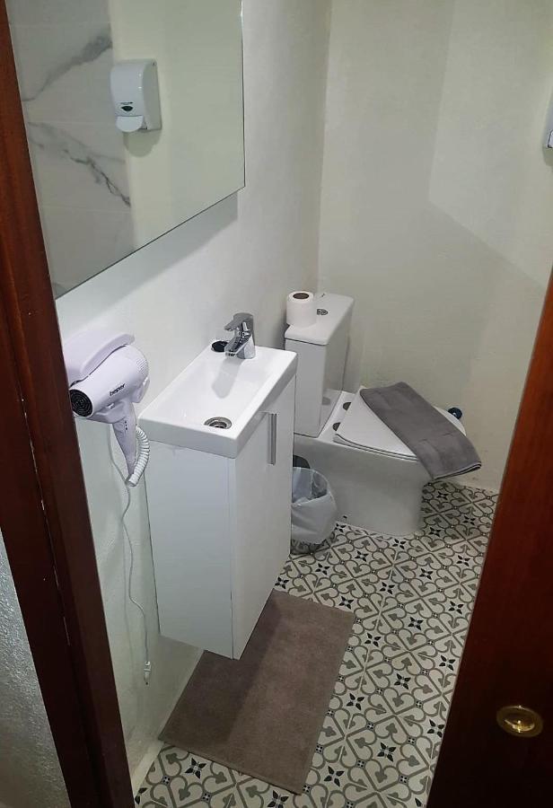 Hostal Mozaik Lloret Lloret de Mar Luaran gambar