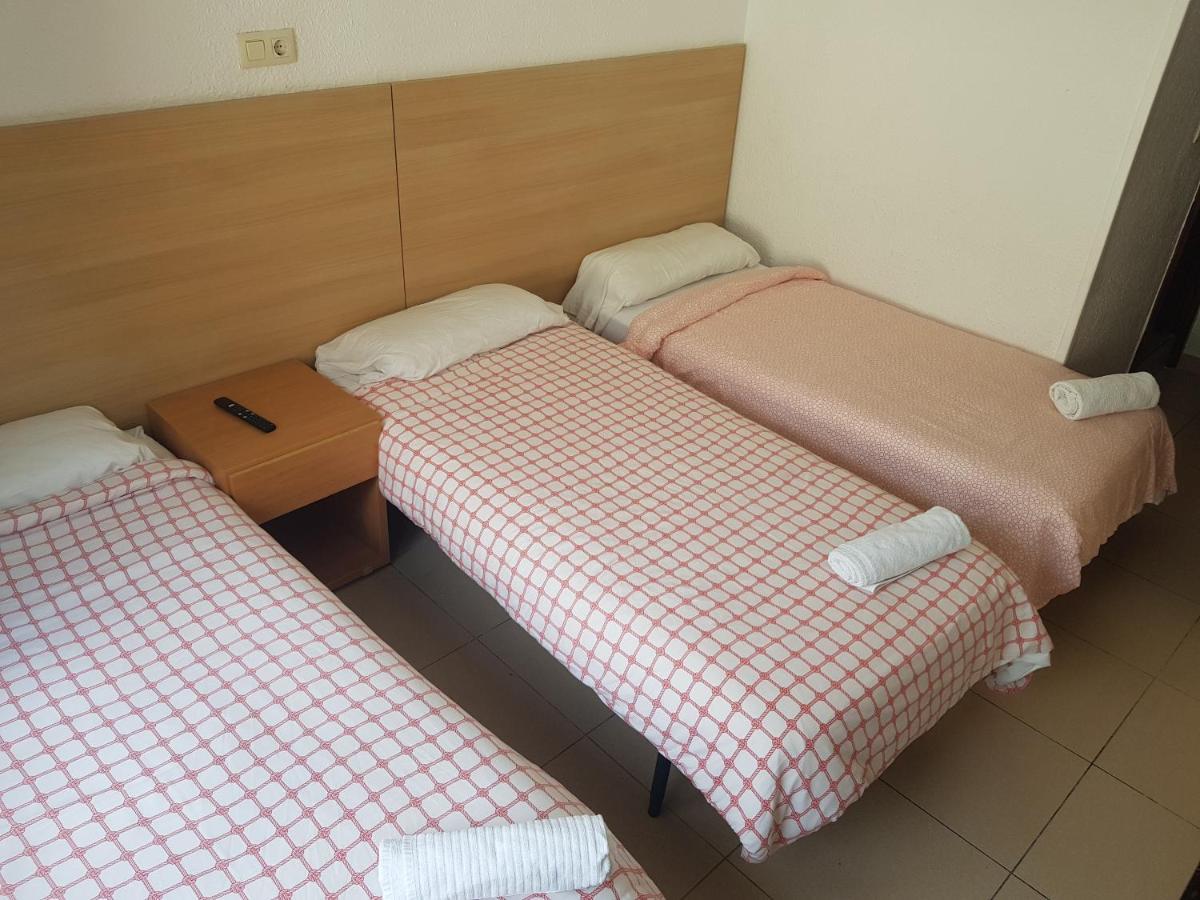 Hostal Mozaik Lloret Lloret de Mar Luaran gambar