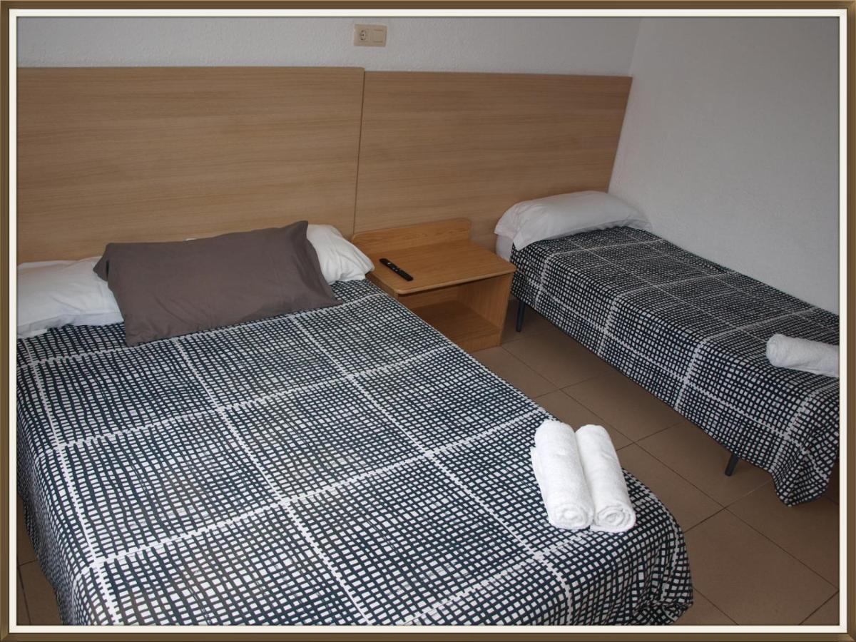 Hostal Mozaik Lloret Lloret de Mar Luaran gambar