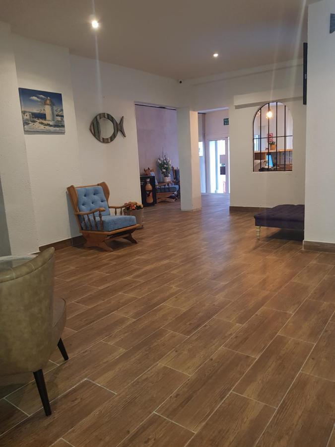 Hostal Mozaik Lloret Lloret de Mar Luaran gambar