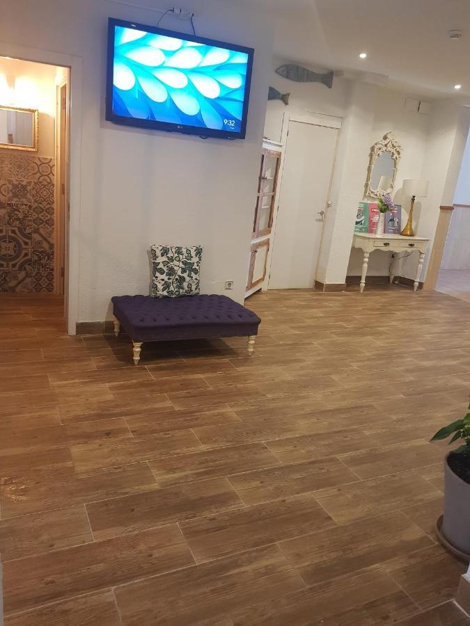 Hostal Mozaik Lloret Lloret de Mar Luaran gambar